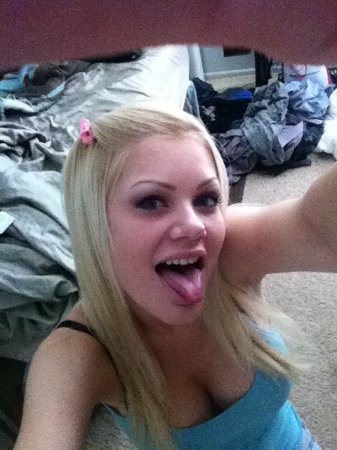 Riley Steele, Selfpic, Selfshot, Selfie, Home, Readyfor, Load