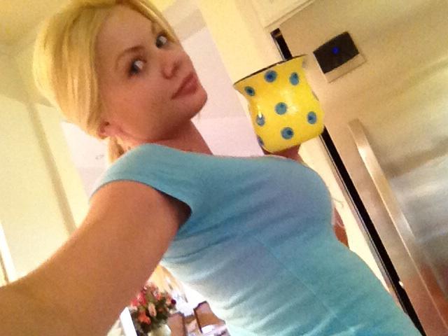 Riley Steele, Selfpic, Selfshot, Selfie, Home, Cup, Morning, Simplelife