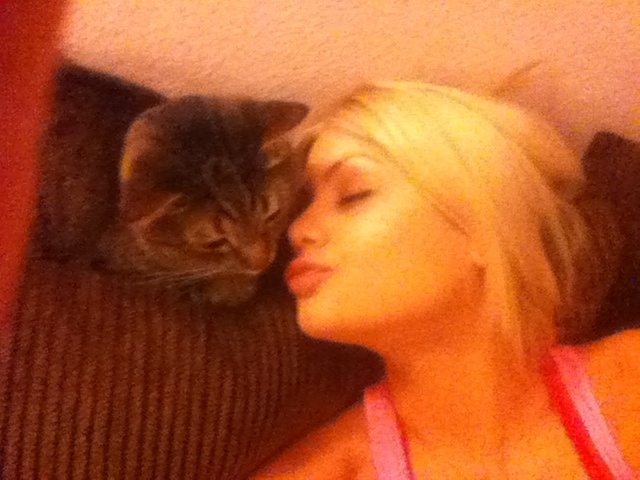 Riley Steele, Selfpic, Selfshot, Selfie, Kitten, Kiss, Mrgrey