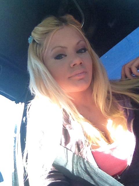 Riley Steele, Selfpic, Selfshot, Selfie, Incar, Sun