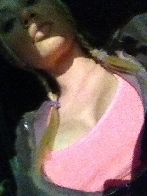 Riley Steele, Selfpic, Selfshot, Selfie, Incar, Evening