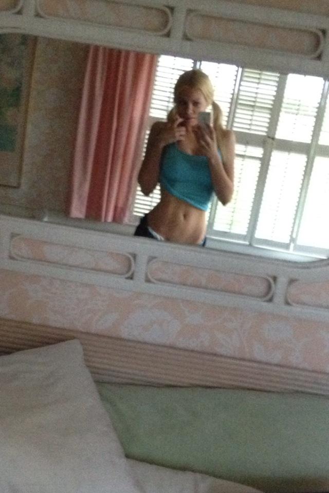 Riley Steele, Selfpic, Selfshot, Selfie, Blue, Home, Mirror