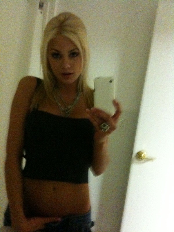 Riley Steele, Selfpic, Selfshot, Selfie, Home, Mirror, Horny, Dress, Sexy, Morning, Hot, Seductive, Black Dress