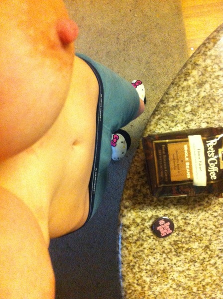 Riley Steele, Selfpic, Selfshot, Selfie, Boobs, Home, Pants, Sexy, Body, Nipple