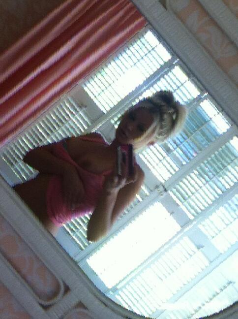 Riley Steele, Selfpic, Selfshot, Selfie, Boobs, Home, Mirror, Sexy, Seductive, Day