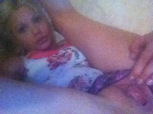 Riley Steele, Selfpic, Selfshot, Selfie, Beauty, Home, Horny, Sexy, Morning, Pussy, Vagina