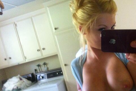 Riley Steele, Selfpic, Selfshot, Selfie, Boobs, Home, Happy, Horny, Seductive, Tits, Day