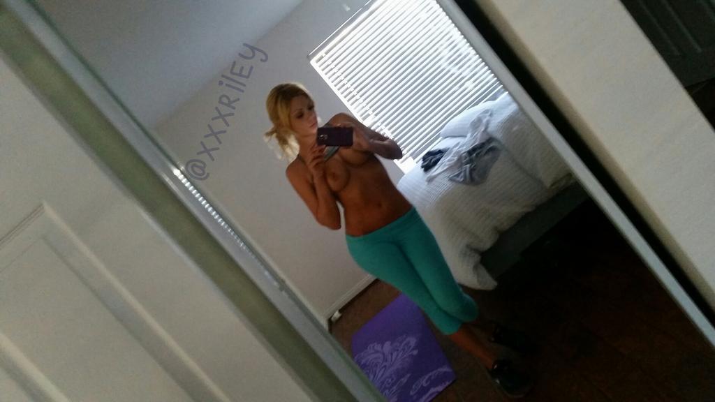 Riley Steele, Selfpic, Selfshot, Selfie, Boobs, Beauty, Home, Pigtails, Seductive, Day