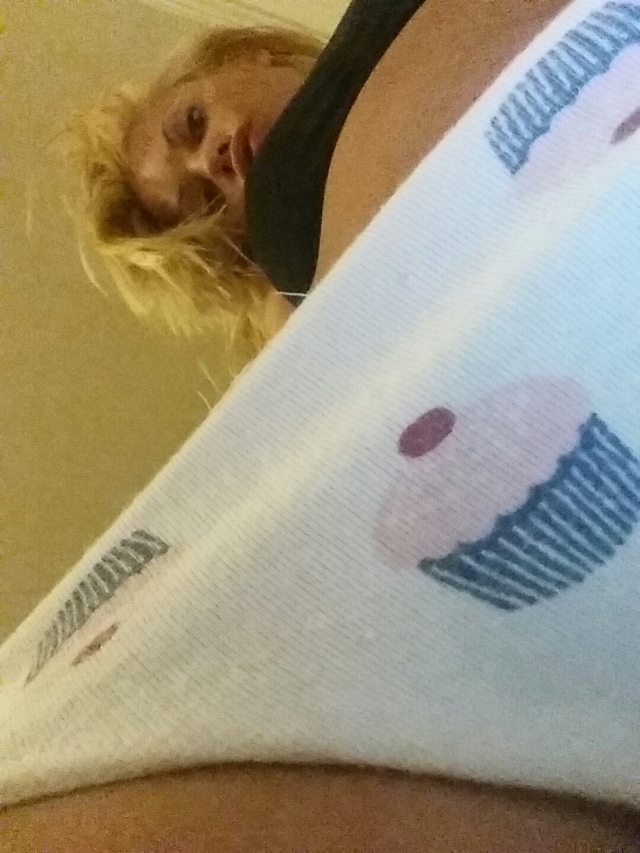 Riley Steele, Selfpic, Selfshot, Selfie, Panties, Home, Horny, Day, Cakes, Cupcake