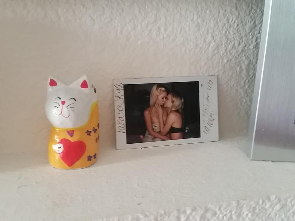 Riley Steele, Selfpic, Selfshot, Selfie, White, Day, Photo Cards, Wall, Moments, Photo Shot